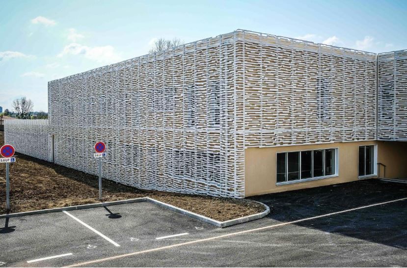 Construction d'un Technoparc à SAINT-MICHEL (16) Construction d'un Technoparc à SAINT-MICHEL (16)