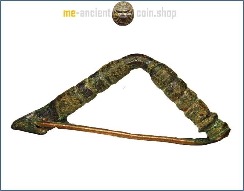 Roman Empire (1st-3rd century AD), bow-style fibula