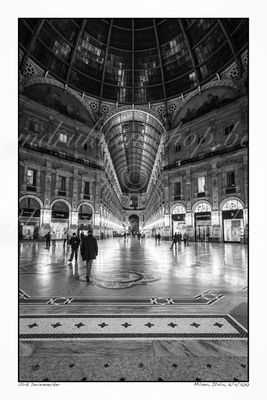 2010-04-07-0051 - Italië, Milaan - Formaat 2 x 3