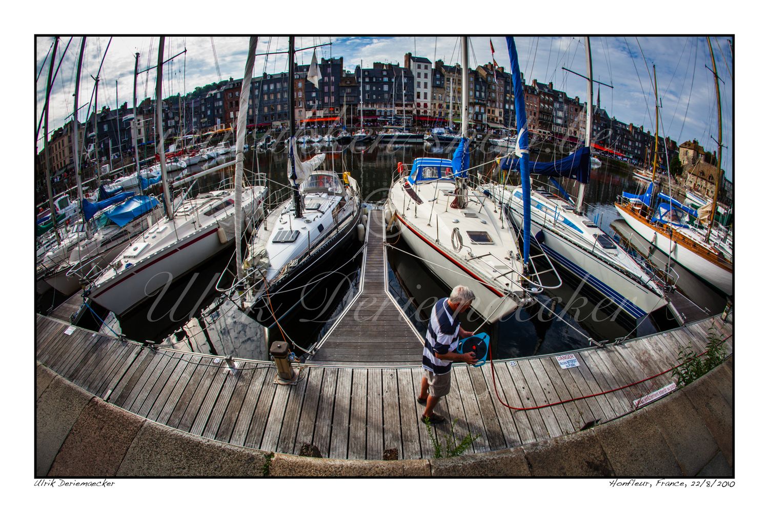 2010-08-22-0095 - France, Honfleur - 3x2 big