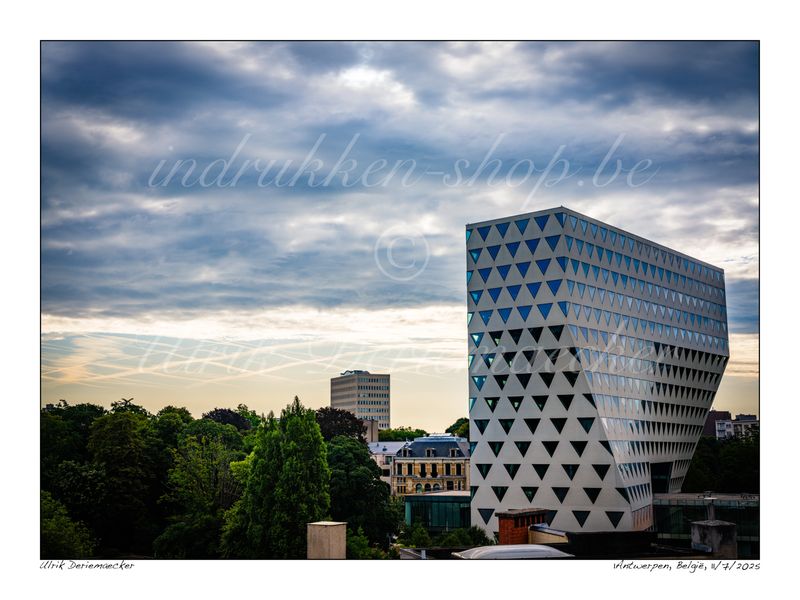 2025-07-11-0002 - Belgique, Anvers(ville) - 4x3 grand