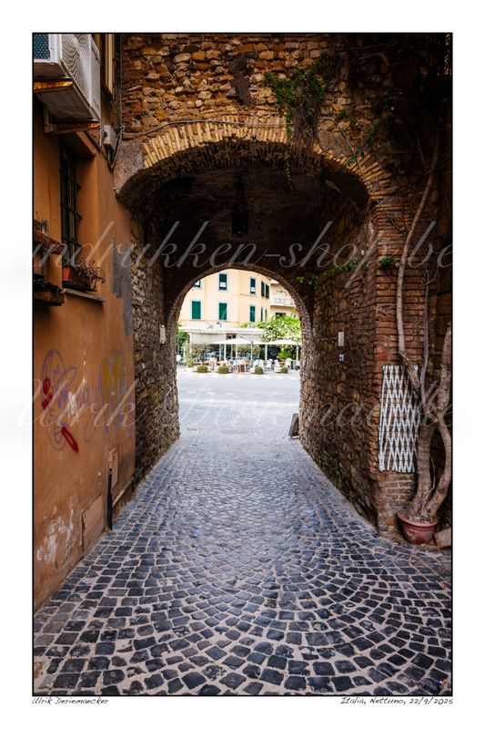 2025-09-22-0066 - Italie, Nettuno - 2x3 petit