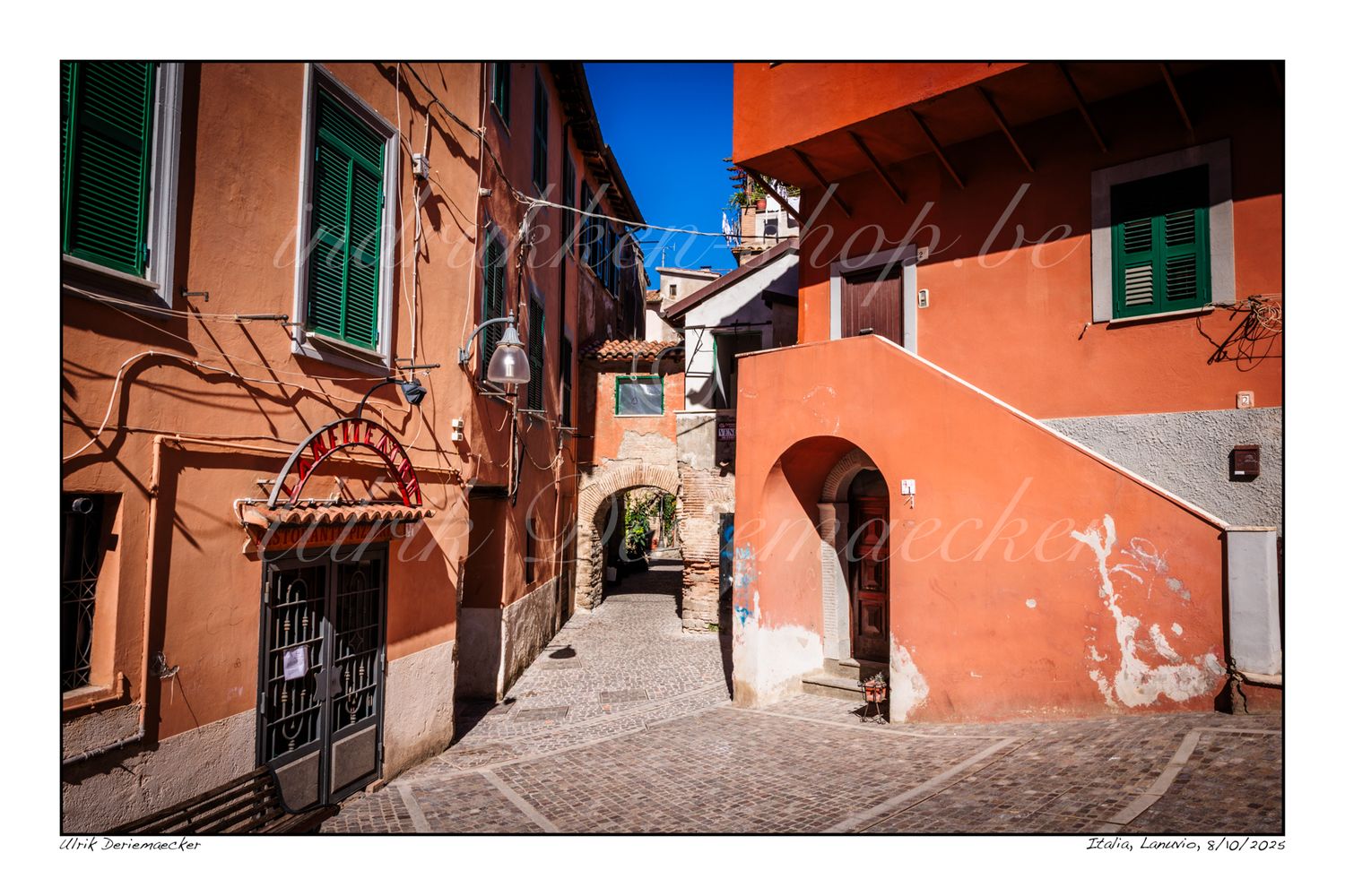 2025-10-08-0028 - Italie, Lanuvio - 3x2 petit 2025-10-08-0028 - Italie, Lanuvio - 3x2 petit