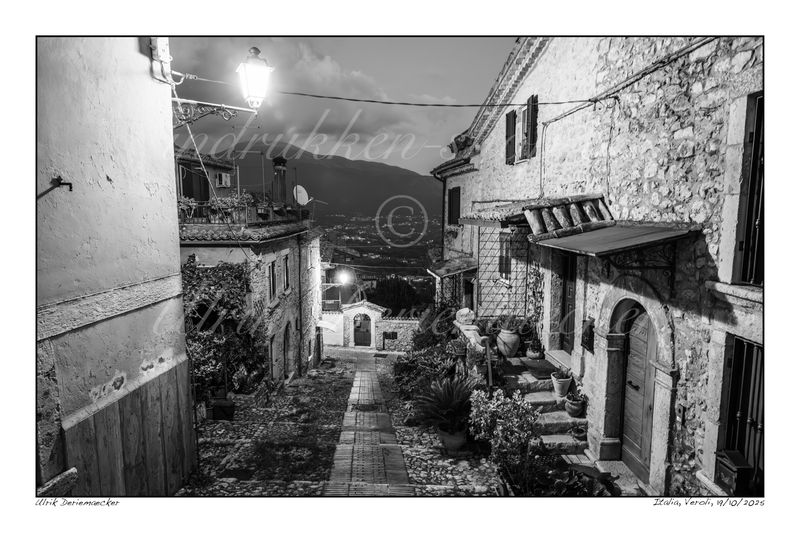 2025-10-19-0154 - Italië, Veroli - 3x2 klein