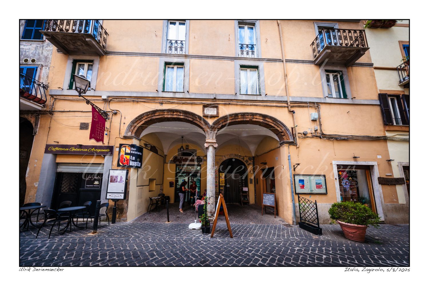 2025-08-05-0025 - Italy, Zagarolo - 3x2 small 2025-08-05-0025 - Italy, Zagarolo - 3x2 small