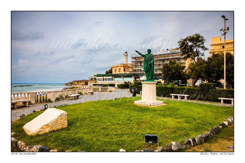 2025-09-22-0040 - Italie, Anzio - 3x2 petit