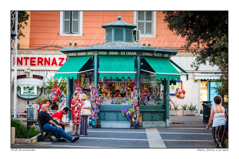2025-07-01-0097 - Italie, Anzio - 3x2 petit