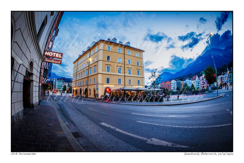 2024-07-24-0075 - Austria, Innsbruck - 3x2 small 2024-07-24-0075 - Austria, Innsbruck - 3x2 small