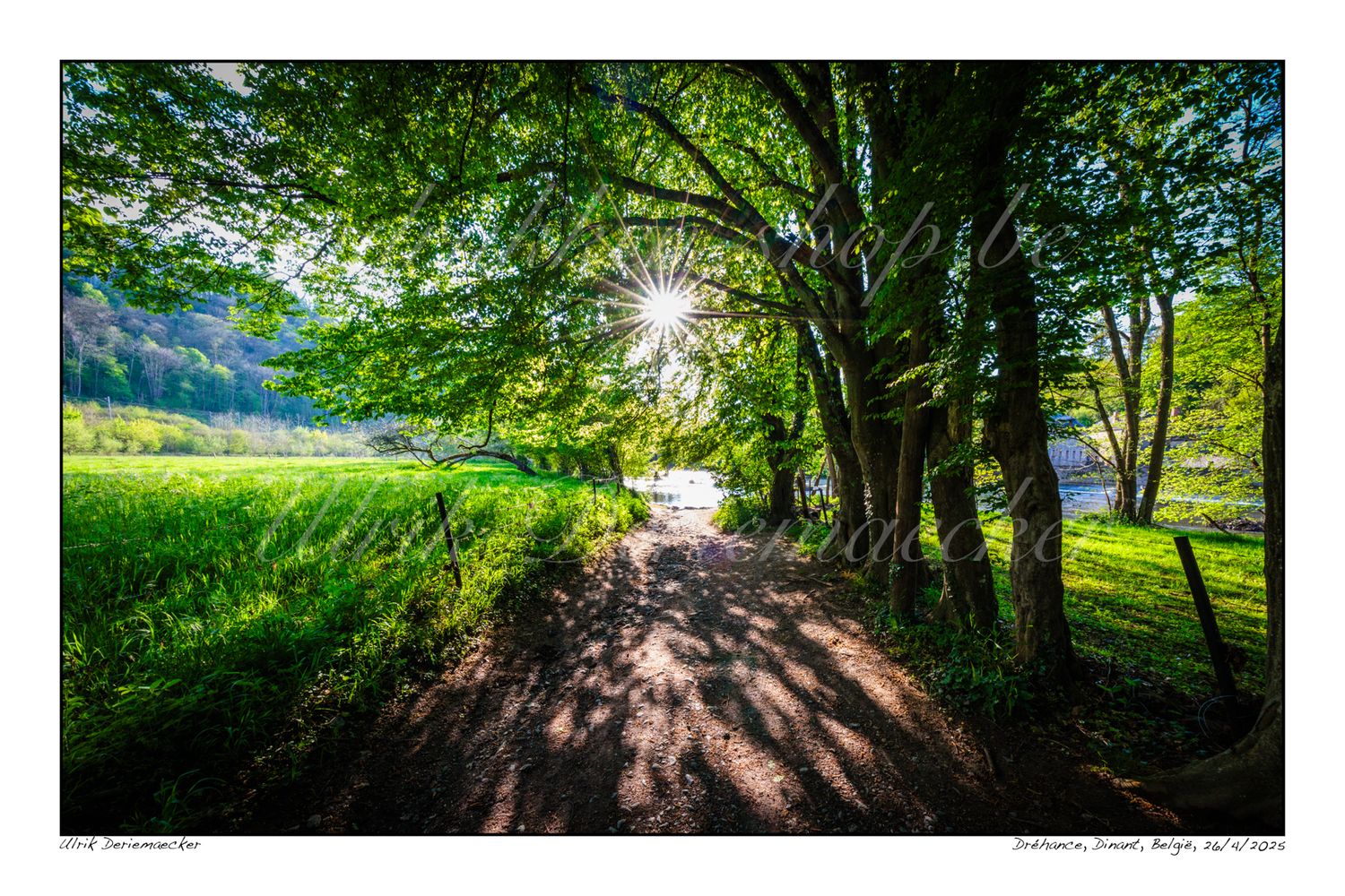 2025-04-26-0101 - Belgique, Dinant(ville) - 3x2 petit