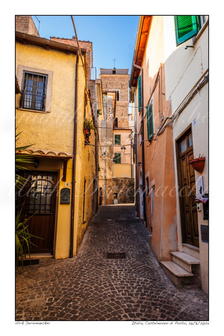 2025-08-26-0025 - Italie, Castelnuovo di Porto - 2x3 petit 2025-08-26-0025 - Italie, Castelnuovo di Porto - 2x3 petit