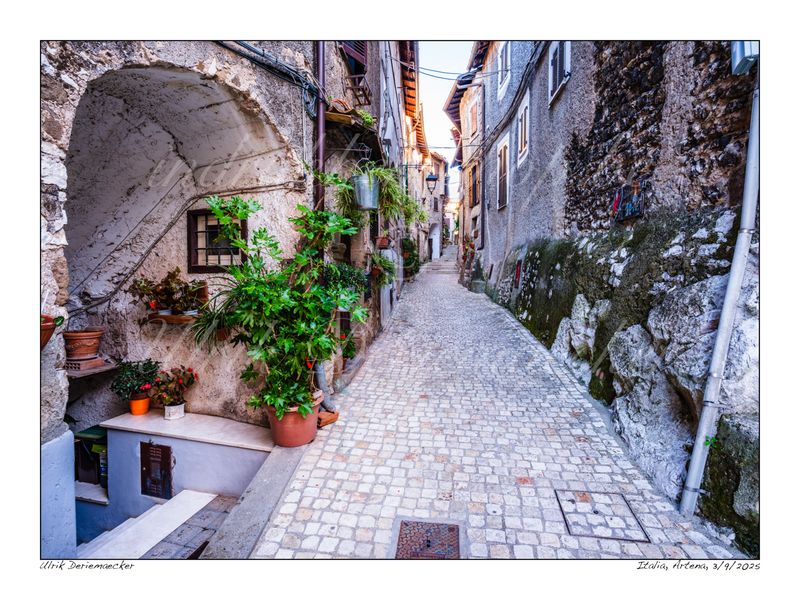 2025-09-03-0056 - Italie, Artena - 4x3 petit