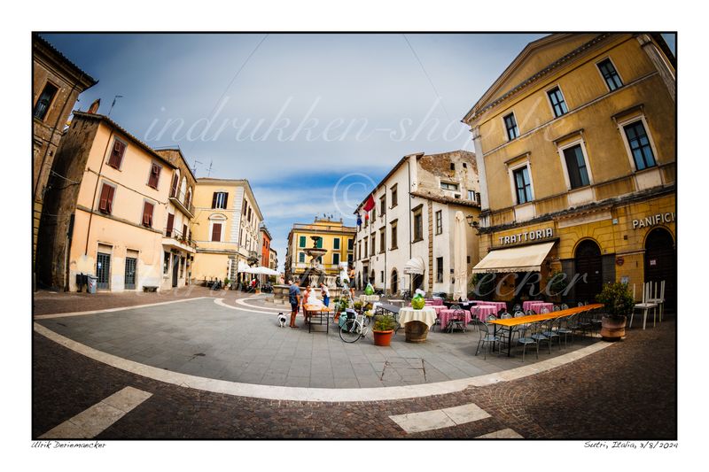 2024-08-03-0010 - Italie, Sutri - 3x2 petit