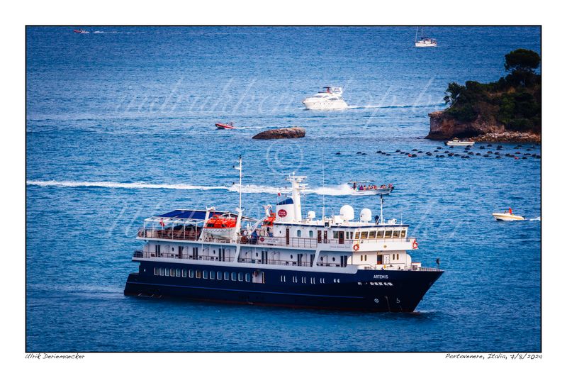 2024-08-07-0217 - Italie, Portovenere - 3x2 petit