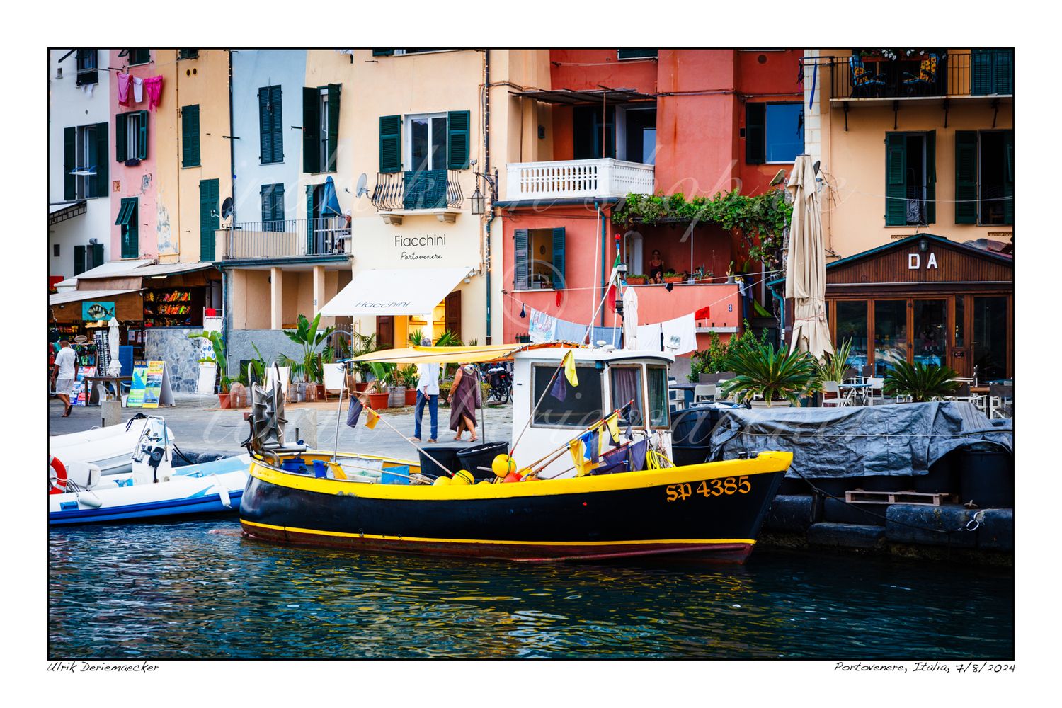 2024-08-07-0272 - Italie, Portovenere - 3x2 petit 2024-08-07-0272 - Italie, Portovenere - 3x2 petit