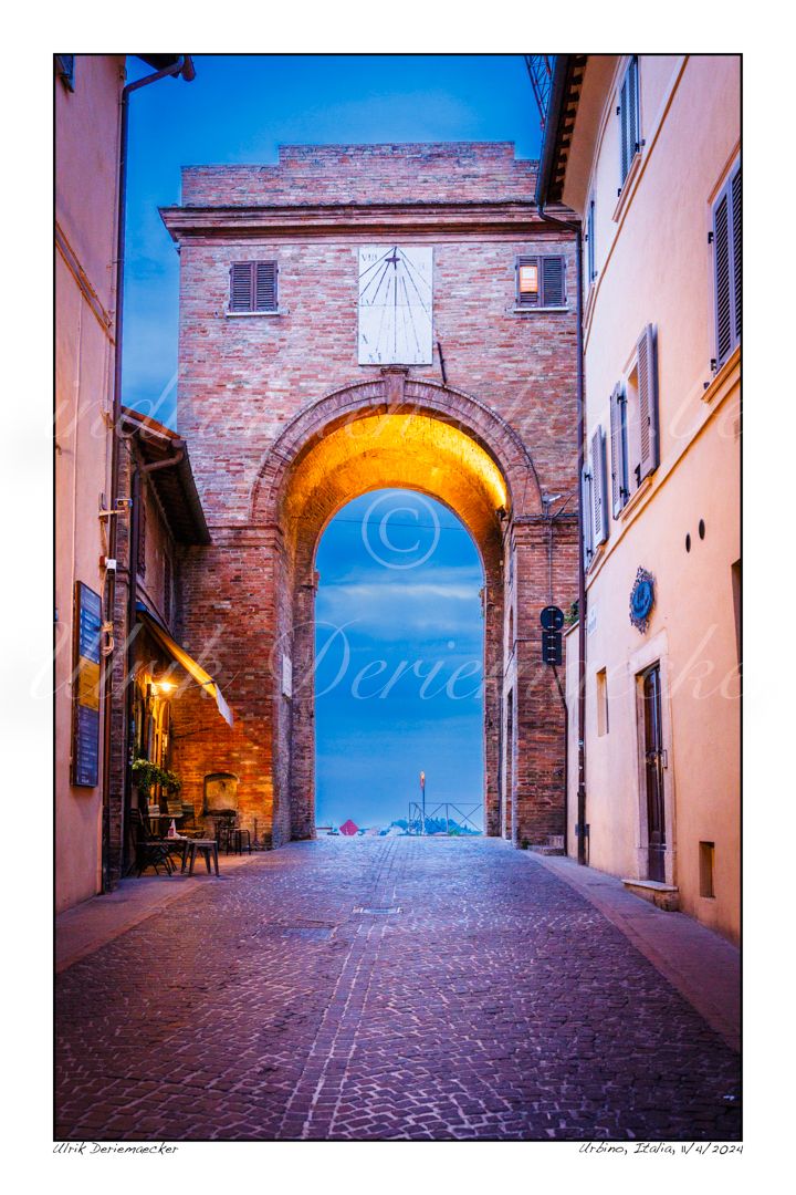 2024-04-11-0101 - Italy, Urbino - 2x3 small