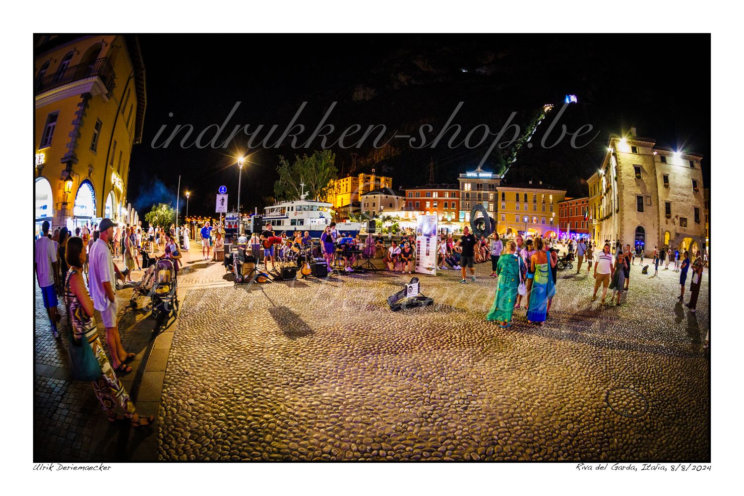 2024-08-08-0237 - Italie, Riva del Garda - 3x2 petit