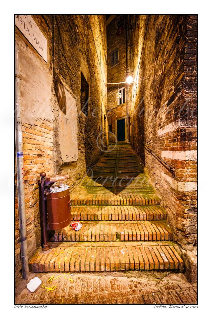 2024-04-11-0141 - Italië, Urbino - 2x3 klein