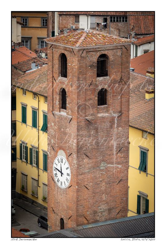 2022-11-12-0059 - Italie, Lucca - 2x3 petit
