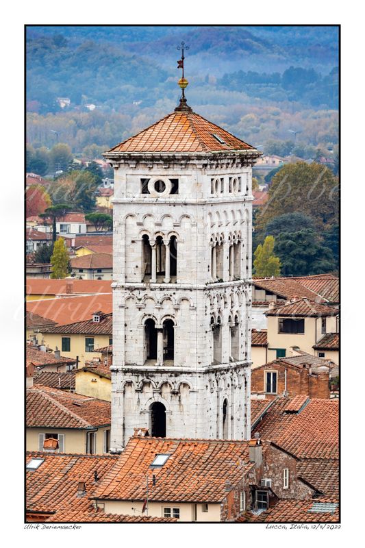 2022-11-12-0060 - Italie, Lucca - 2x3 petit