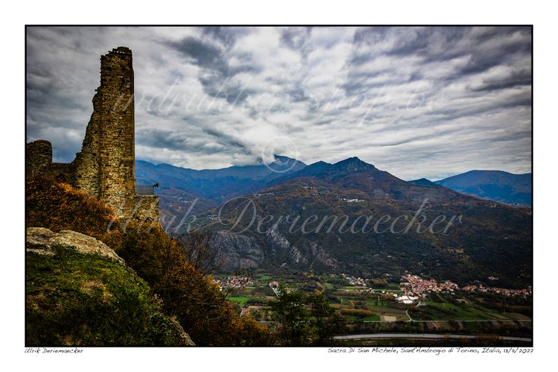2022-11-13-0079 - Italy, Sant'Ambrogio di Torino - 3x2 small