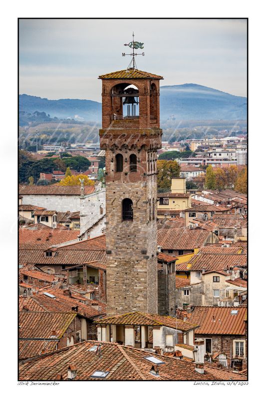 2022-11-12-0061 - Italie, Lucca - 2x3 petit