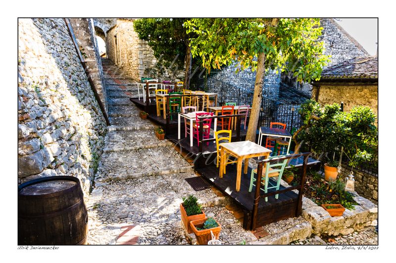 2022-11-07-0037 - Italie, Labro - 3x2 petit