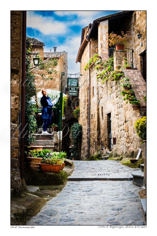 2022-11-09-0156 - Italië, Civita di Bagnoregio - 2x3 klein