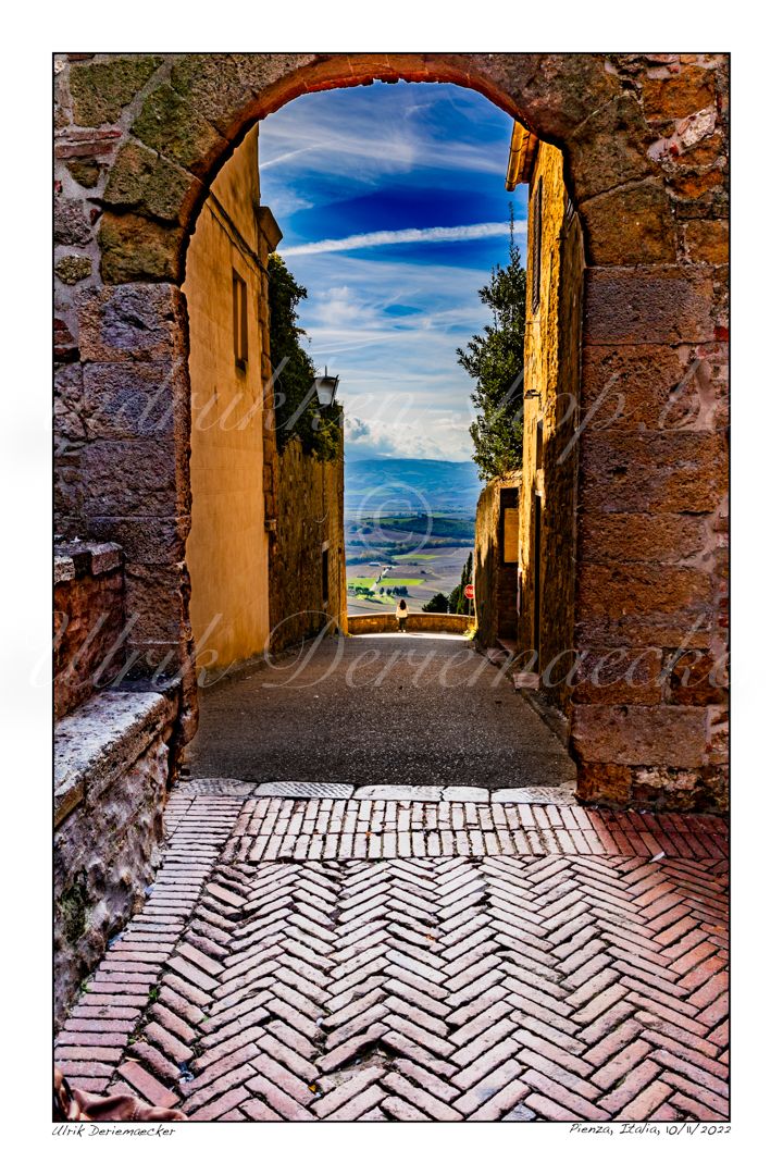 2022-11-10-0005 - Italy, Pienza - 2x3 small