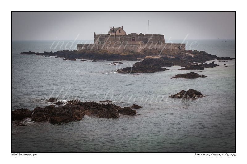 2010-08-17-0050 - France, Saint-Malo - 3x2 petit