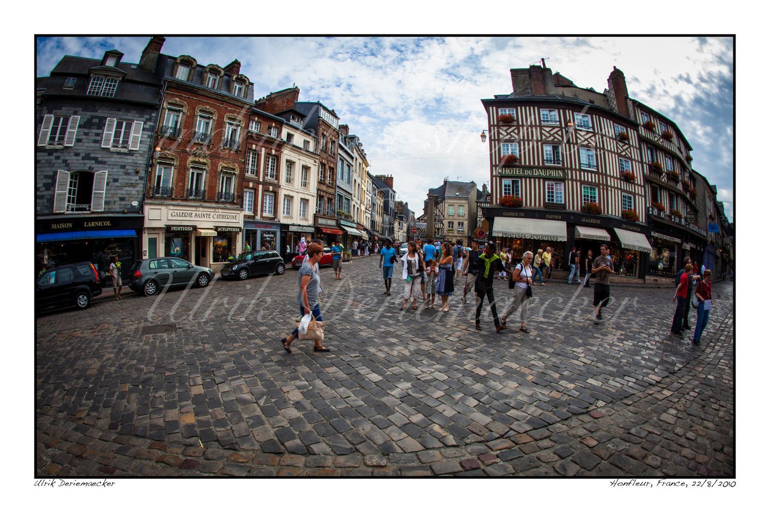 2010-08-22-0077 - France, Honfleur - 3x2 small