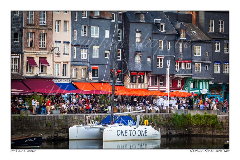 2010-08-22-0100 - France, Honfleur - 3x2 small