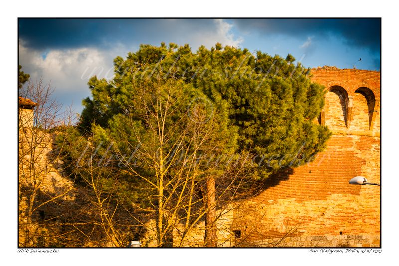 2010-04-09-0205 - Italie, San Gimignano - 3x2 petit