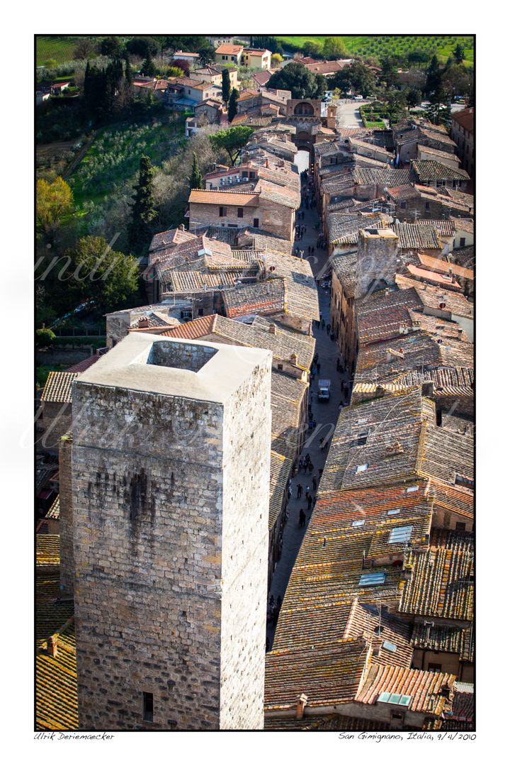 2010-04-09-0127 - Italy, San Gimignano - 2x3 small 2010-04-09-0127 - Italy, San Gimignano - 2x3 small