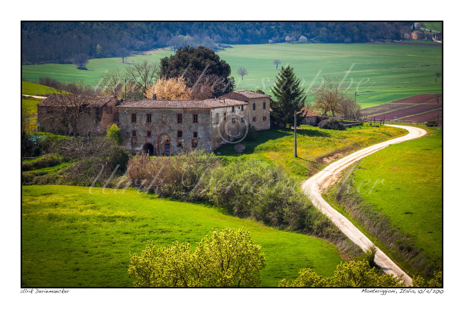 2010-04-10-0098 - Italië, Monteriggioni - 3x2 klein