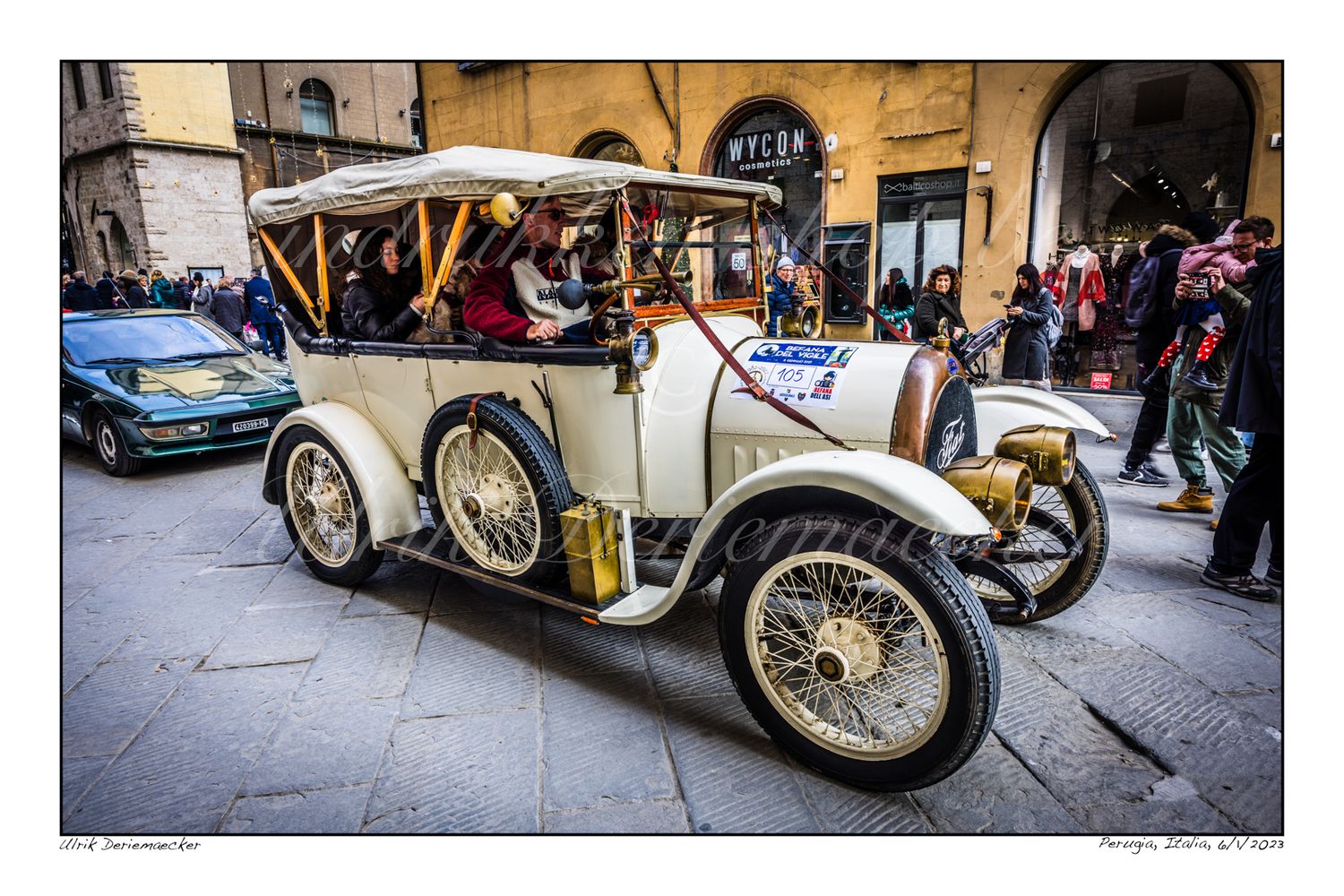 2023-01-06-0011 - Italy, Perugia - 3x2 big