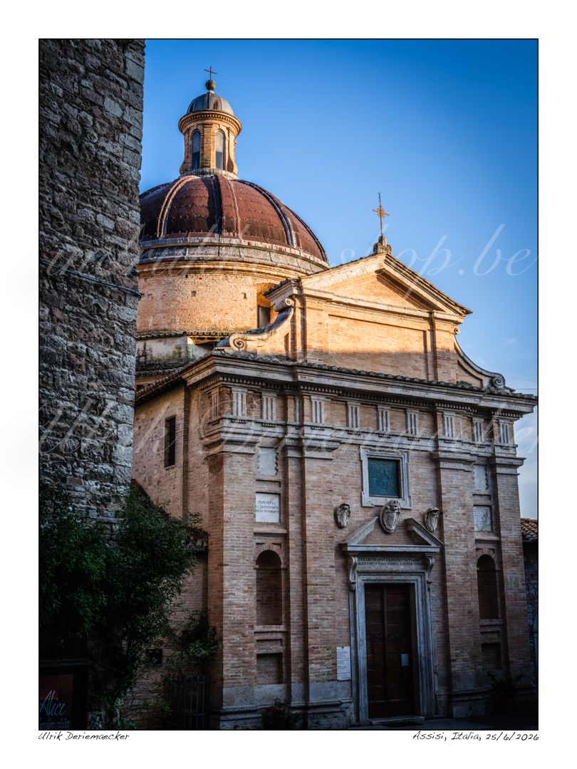 2026-06-25-0071 - Italië, Assisi - 3x4 klein 2026-06-25-0071 - Italië, Assisi - 3x4 klein