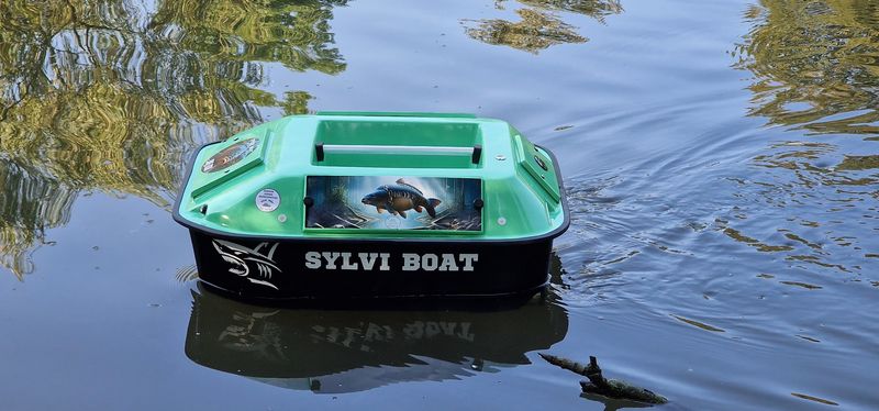 ŁÓDKA SKŁADANA NA ŻYCZENIE KLIENTA