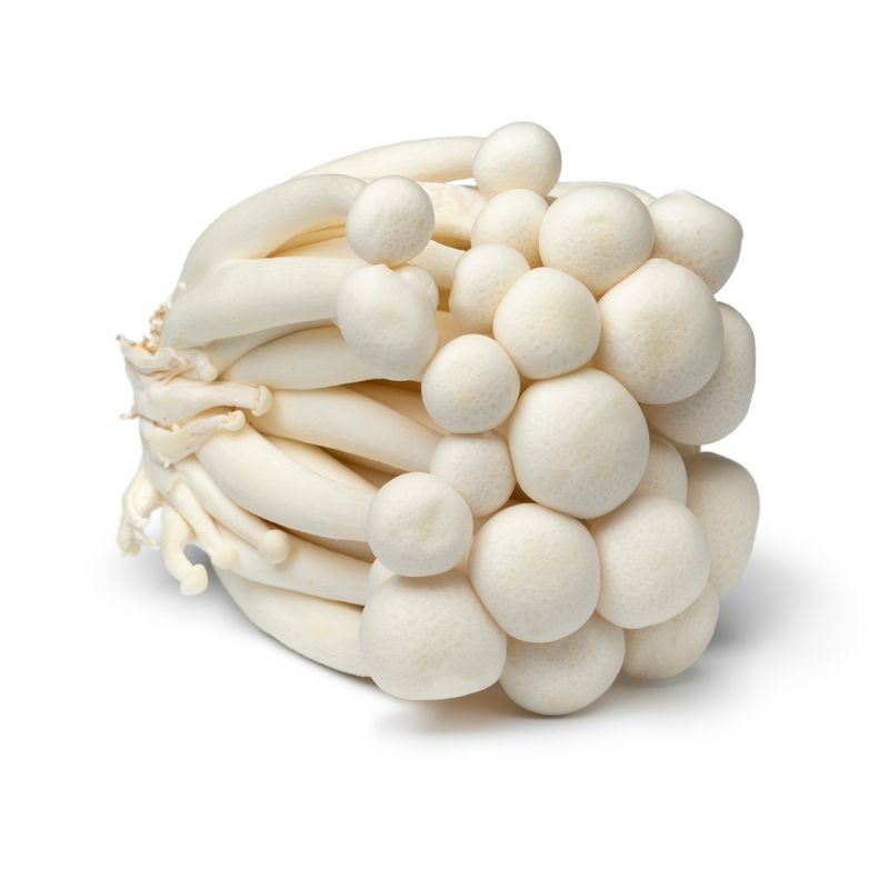 Beyki sveppir hvítir (Beech mushrooms) Shimenji