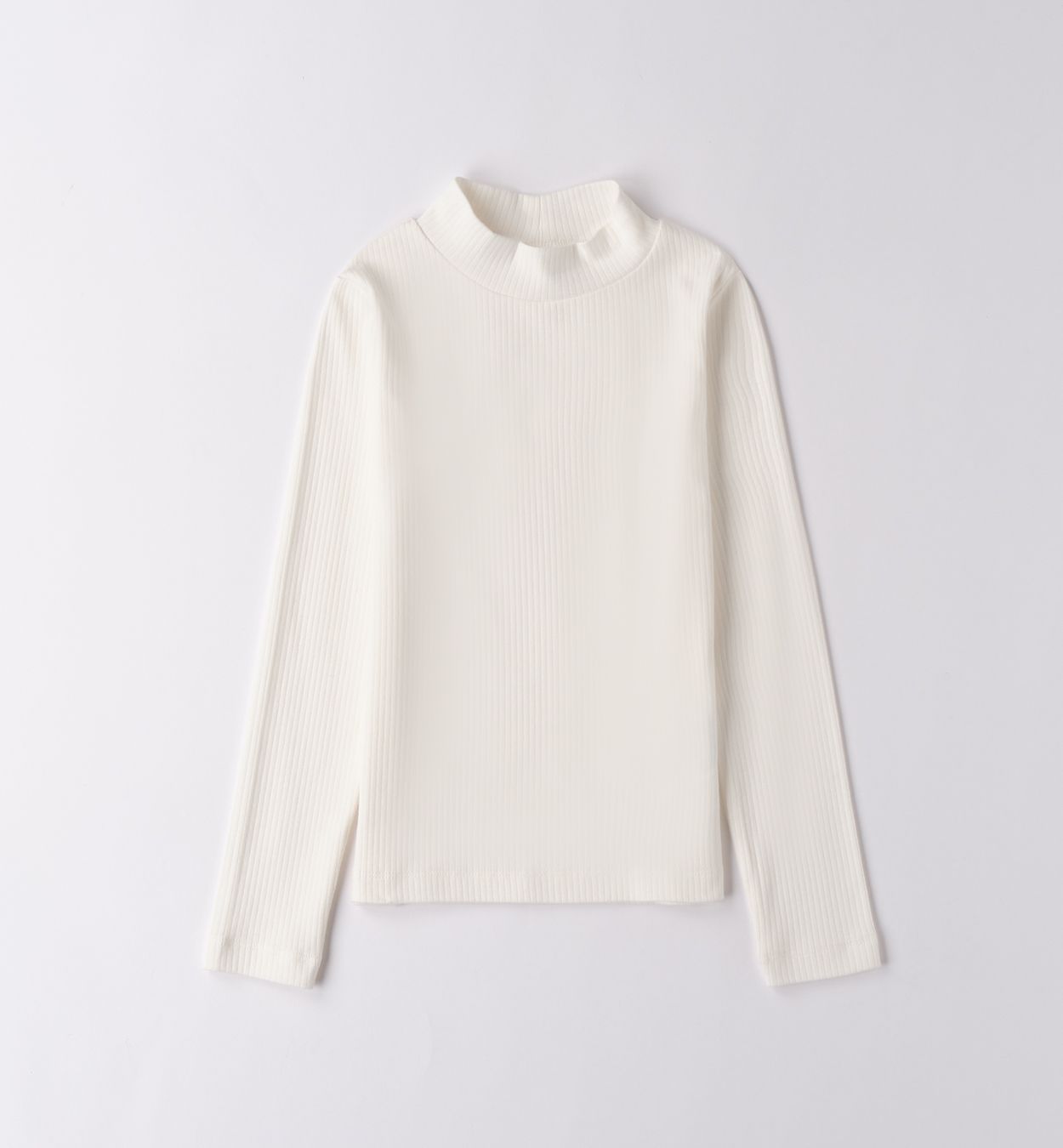 tshirt met hoge kraag