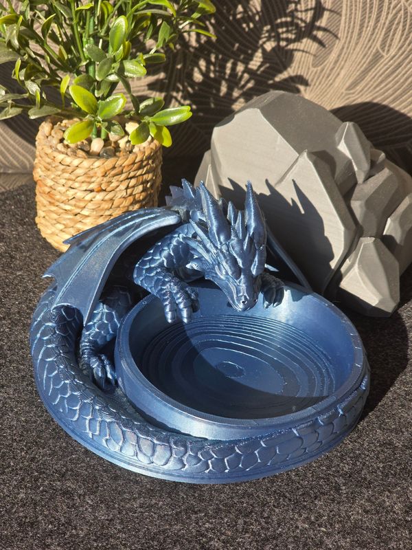 Drachenschale Variante 1 in 15 cm (metallic blau)