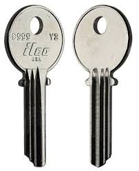 KEY BLANK - Y3