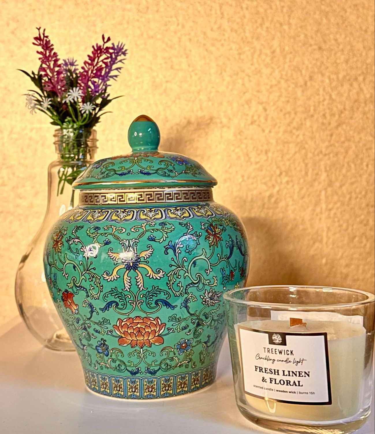 URN LOTUS STYLE