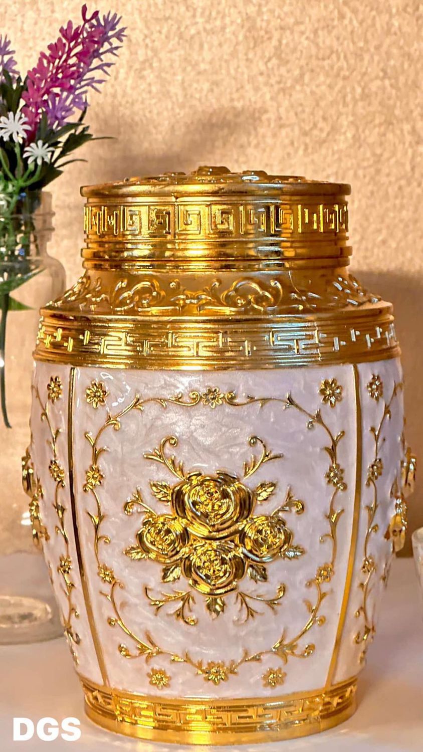 URN ETERNAL ROSE