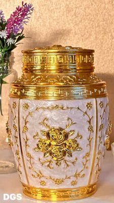 URN ETERNAL ROSE