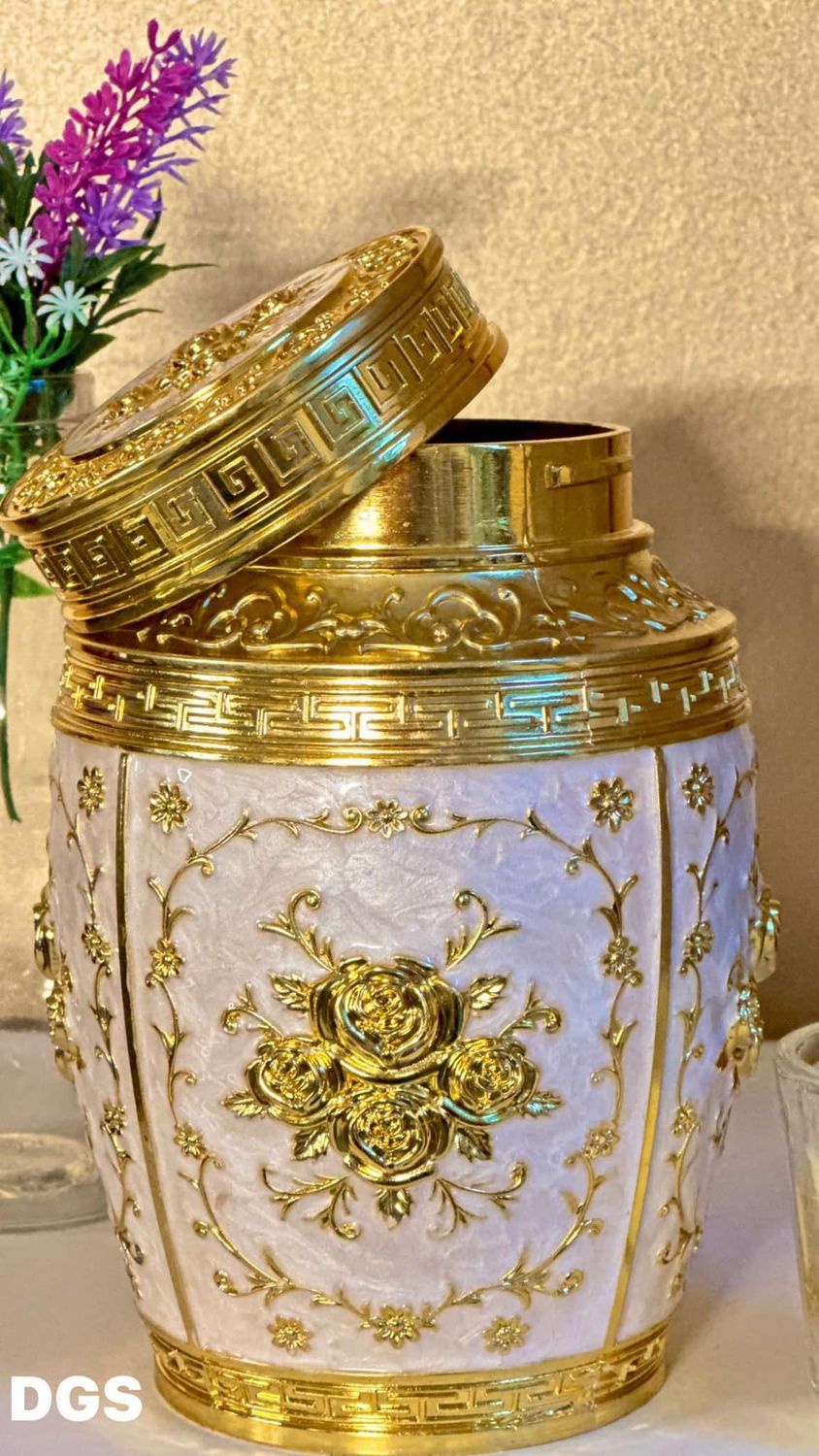 URN ETERNAL ROSE