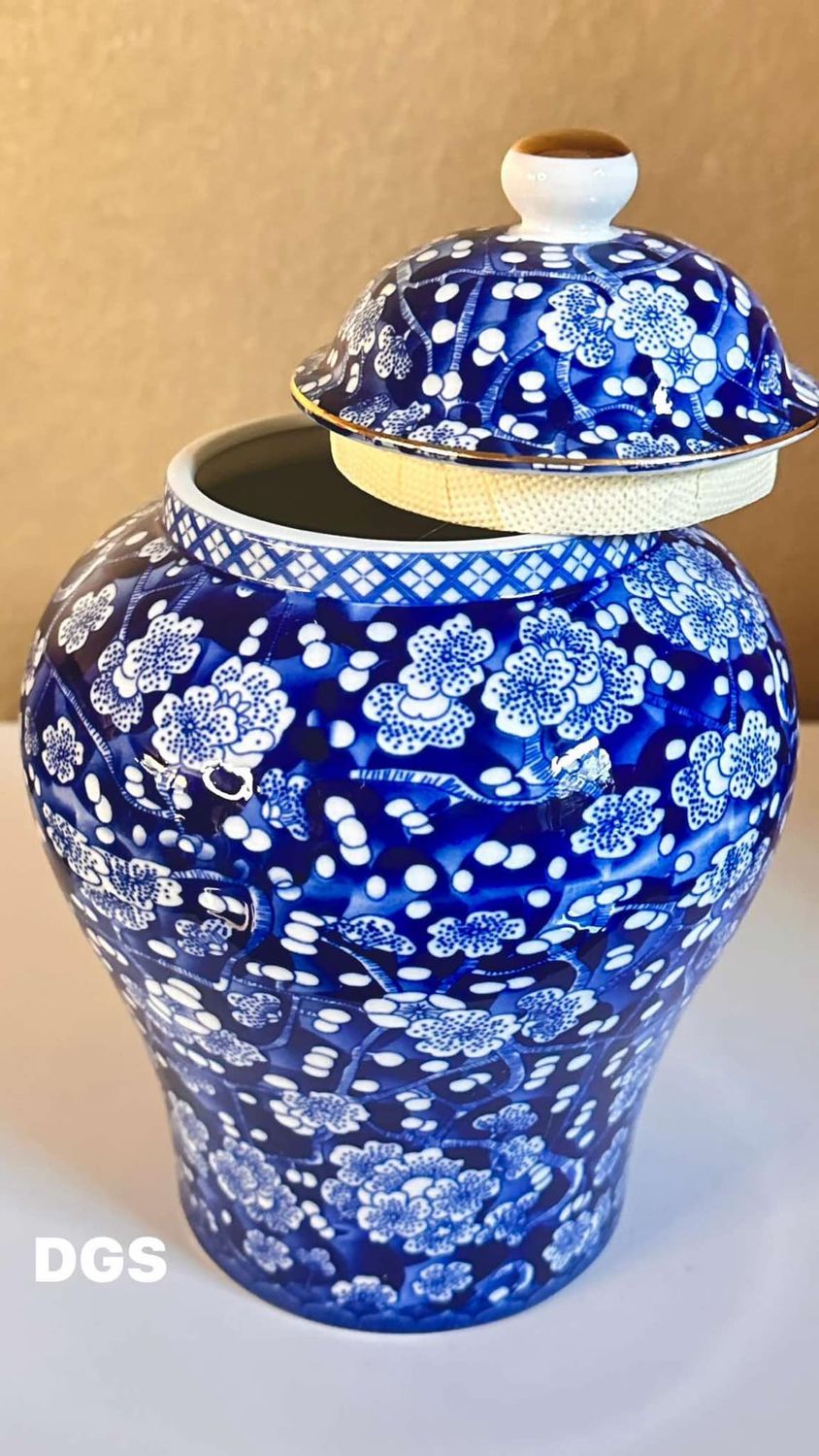 URN LENTE BLOESEM