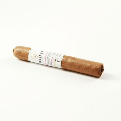 Leonel White Toro
