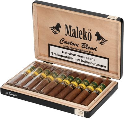 Malekö Custom Blend Robusto