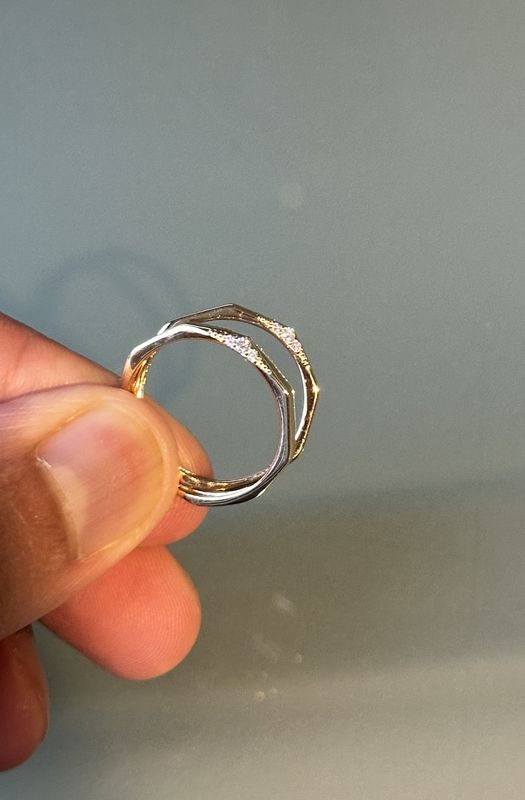 SR492 18KY Dia-0.05ct/1.4g