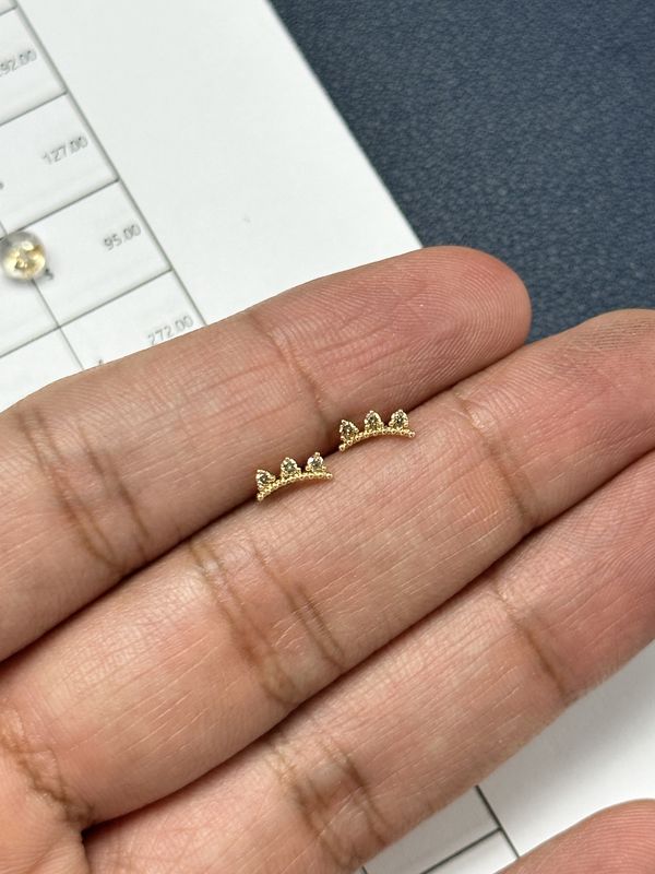 SE377 18KY Dia-0.09ct/0.43g